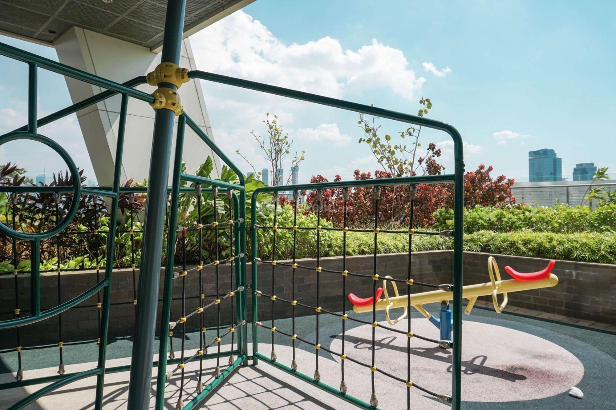 Good Choice And Elegant Menteng Park By Travelio Pangsapuri